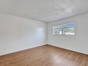 2441 SW 82nd Ave 205, Davie FL 33324