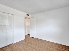 2441 SW 82nd Ave 205, Davie FL 33324