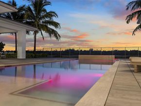 3275 Islewood Ave, Weston FL 33332