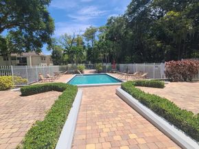 800 Cypress Park Way P1, Deerfield Beach FL 33064