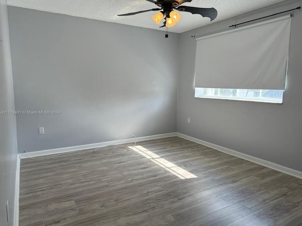 12149 NW 34th St, Sunrise FL 33323