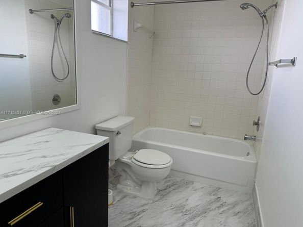 12149 NW 34th St, Sunrise FL 33323