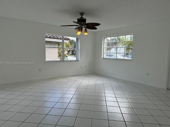12149 NW 34th St, Sunrise FL 33323