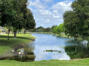800 SW 131st Ave 109F, Pembroke Pines FL 33027