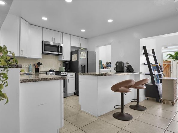 13775 SW 84th St C, Miami FL 33183