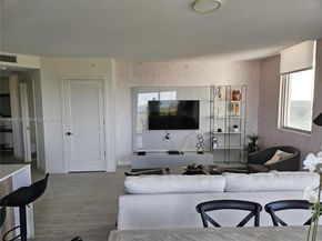 3900 Biscayne Blvd N815, Miami FL 33137