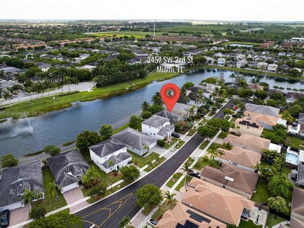 3457 NE 2nd St, Homestead FL 33033