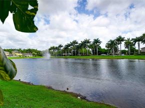 3457 NE 2nd St, Homestead FL 33033