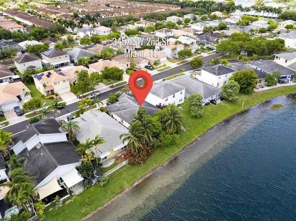 3457 NE 2nd St, Homestead FL 33033