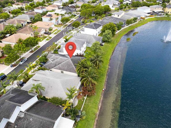 3457 NE 2nd St, Homestead FL 33033