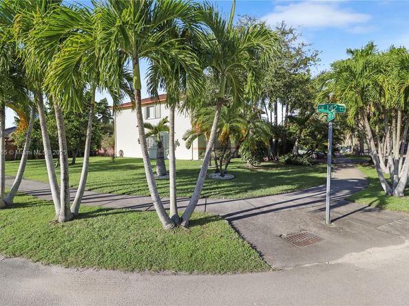 14240 SW 291st Ln, Homestead FL 33033