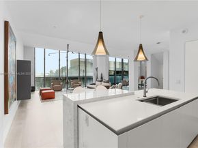 650 NE 32nd St BH7, Miami FL 33137