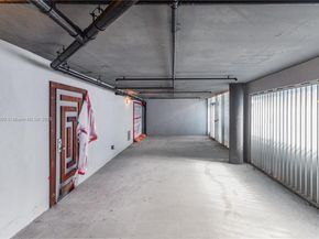 650 NE 32nd St BH7, Miami FL 33137