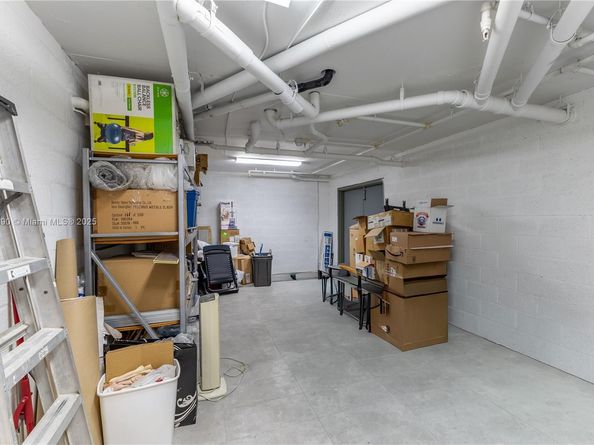 650 NE 32nd St BH7, Miami FL 33137