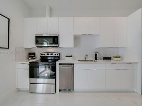 2936 NW 27th St, Miami FL 33142