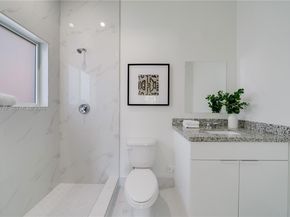 2936 NW 27th St, Miami FL 33142