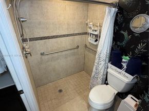 1100 Saint Charles Pl L6, Pembroke Pines FL 33026