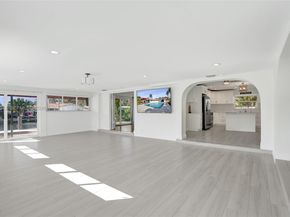 2724 NE 10th St, Pompano Beach FL 33062