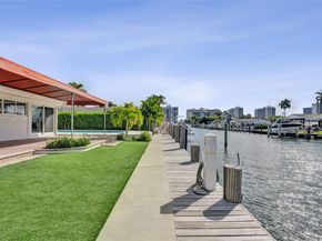 2724 NE 10th St, Pompano Beach FL 33062