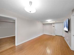 2475 NW 16th St Rd 406, Miami FL 33125