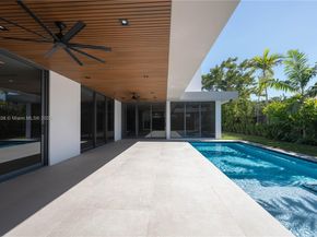 215 Shore Dr S, Miami FL 33133