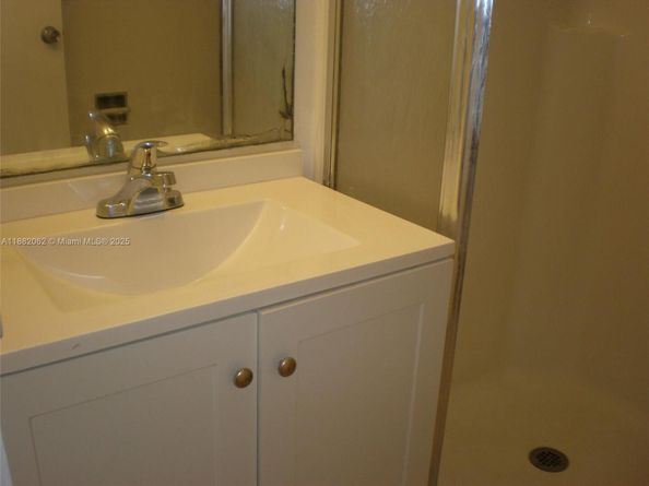 5855 Washington St 92, Hollywood FL 33023