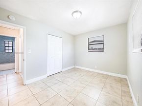 4138 NW 12th Ter, Oakland Park FL 33309