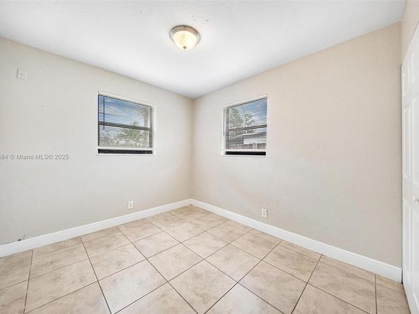 4138 NW 12th Ter, Oakland Park FL 33309