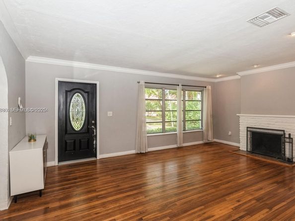 1225 Tangier St, Coral Gables FL 33134