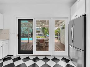 924 Belle Meade Island Dr, Miami FL 33138