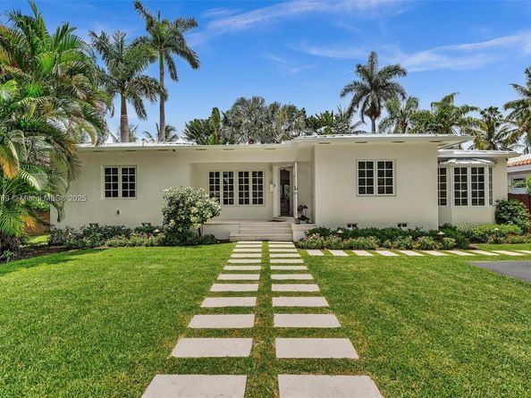 924 Belle Meade Island Dr, Miami FL 33138