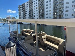 3666 NE 167th St 30, North Miami Beach FL 33160