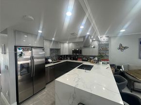 3666 NE 167th St 30, North Miami Beach FL 33160