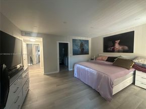 3666 NE 167th St 30, North Miami Beach FL 33160