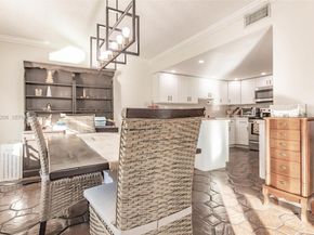 9404 SW 8th Ter, Miami FL 33174