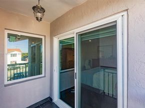 9404 SW 8th Ter, Miami FL 33174