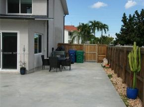 9404 SW 8th Ter, Miami FL 33174