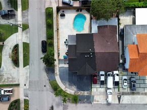 9404 SW 8th Ter, Miami FL 33174