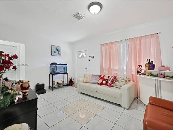 1145 Kasim St, Opa-Locka FL 33054