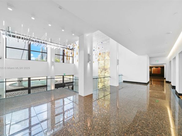 1581 Brickell Ave 2104, Miami FL 33129