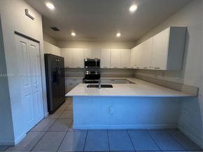 12429 NW 23rd Ct, Miami FL 33167