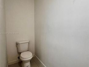 12429 NW 23rd Ct, Miami FL 33167