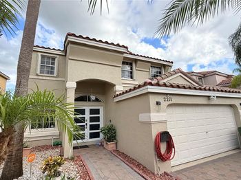 2271 NW 159th Ave