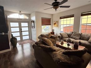 2271 NW 159th Ave, Pembroke Pines FL 33028