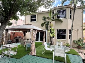 2271 NW 159th Ave, Pembroke Pines FL 33028