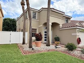 2271 NW 159th Ave, Pembroke Pines FL 33028