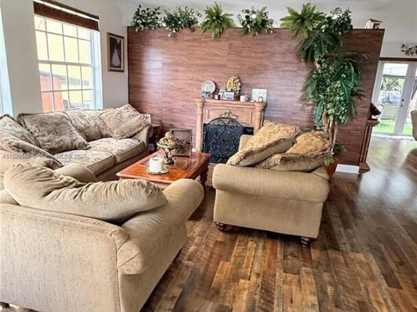 2271 NW 159th Ave, Pembroke Pines FL 33028