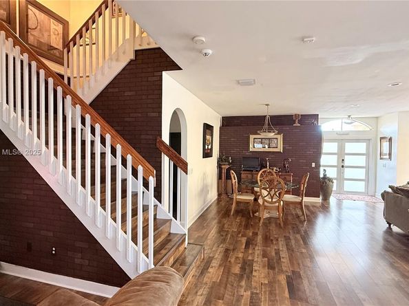 2271 NW 159th Ave, Pembroke Pines FL 33028