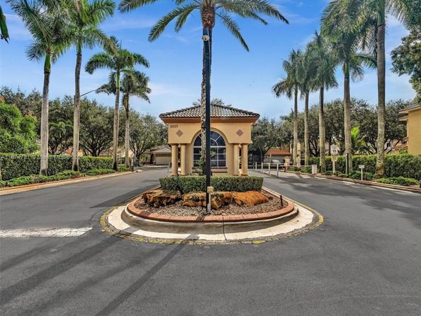 3001 SW 142nd Ave, Miramar FL 33027