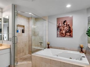 21150 Point Pl 702, Aventura FL 33180